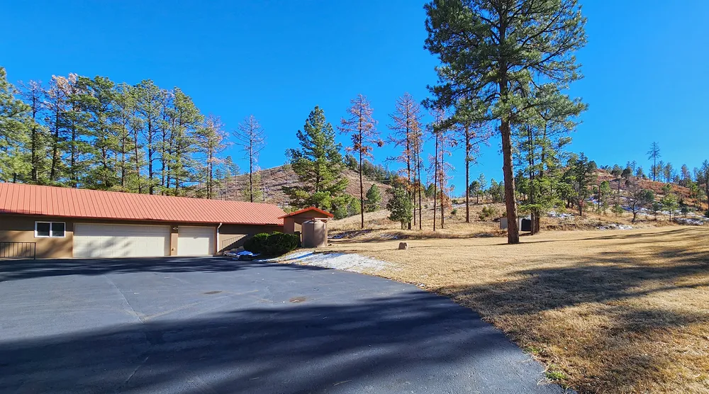 300 Eagle Creek Canyon Rd, Ruidoso, NM 88345