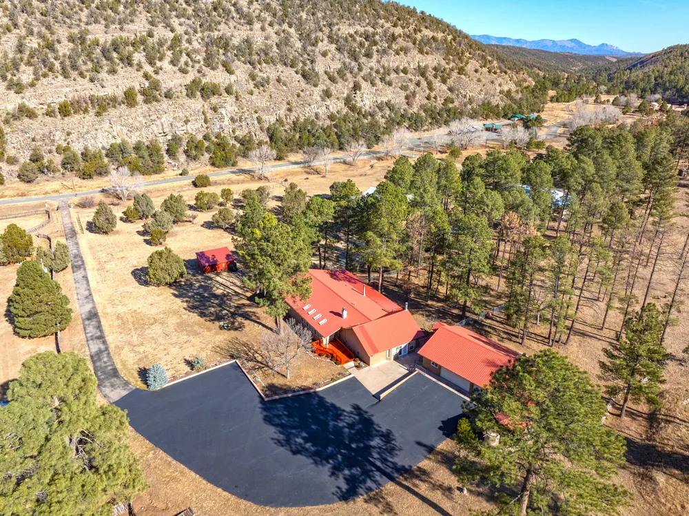 300 Eagle Creek Canyon Rd, Ruidoso, NM 88345