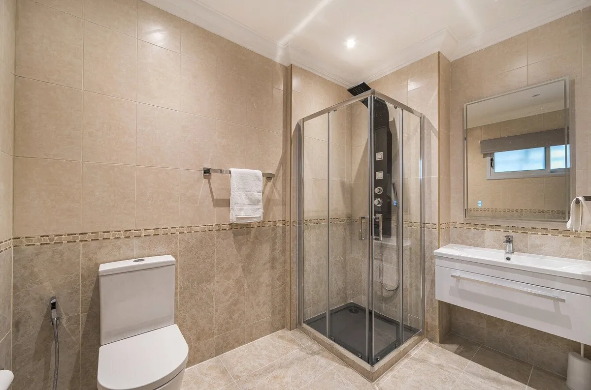 Elvaston Mews, South Kensington, London, SW7