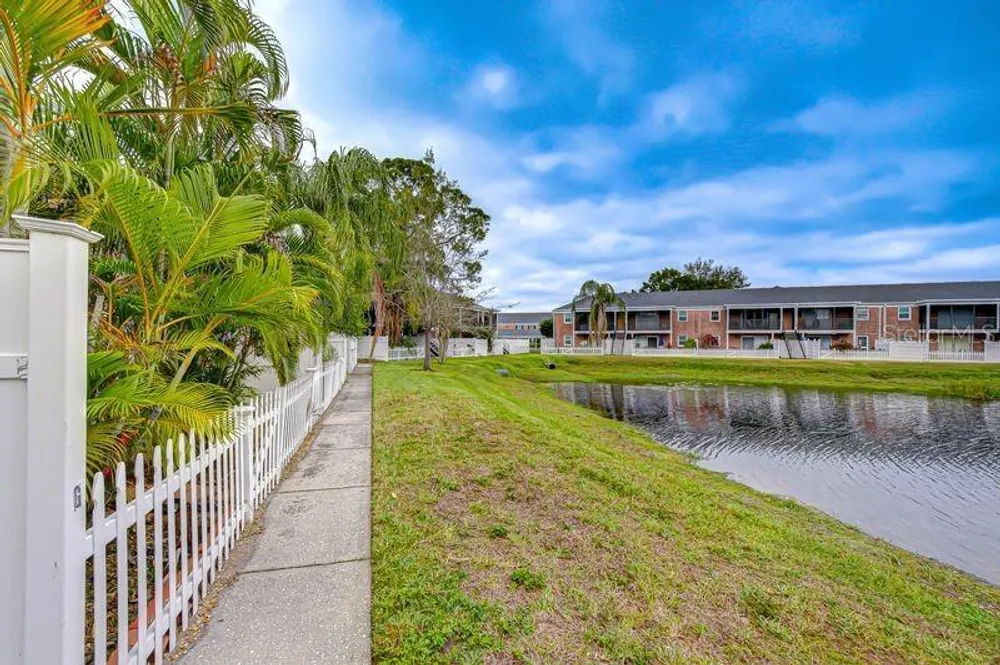 13693 Orange Sunset Dr, Tampa, FL 33618