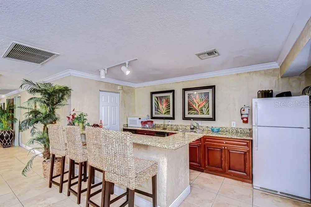 13693 Orange Sunset Dr, Tampa, FL 33618