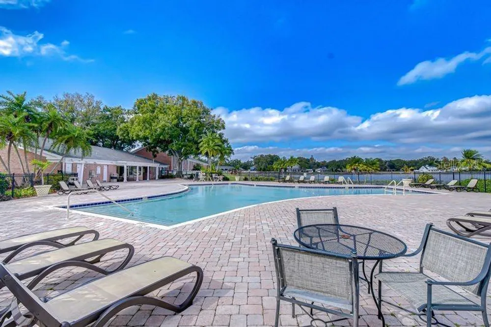 13693 Orange Sunset Dr, Tampa, FL 33618