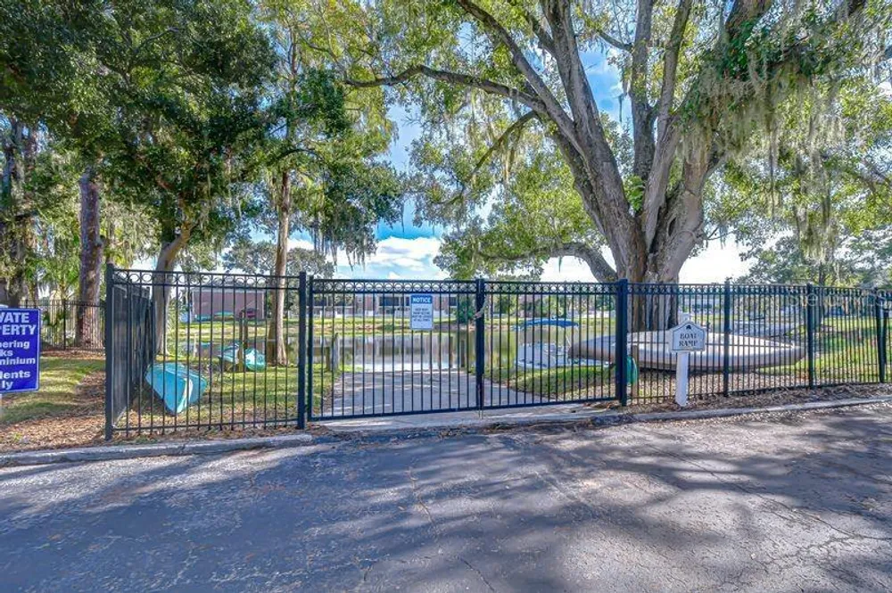 13693 Orange Sunset Dr, Tampa, FL 33618