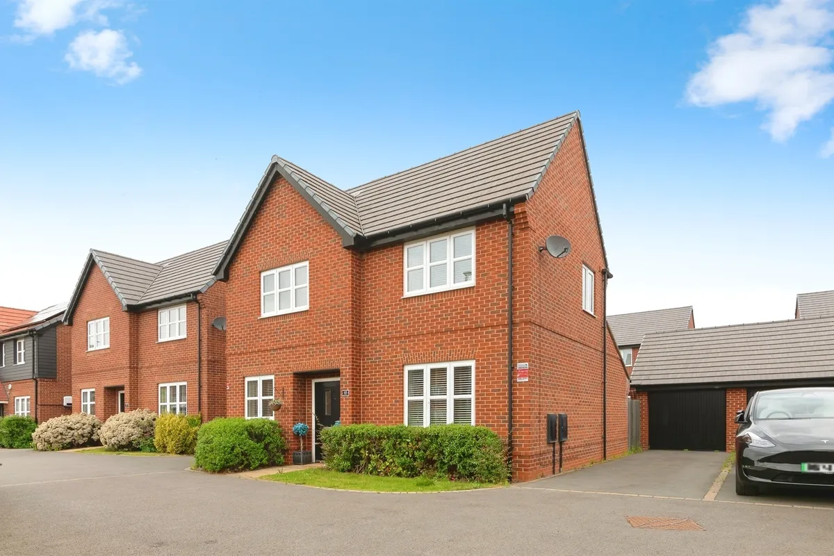 Rose Way, Edwalton, Nottingham