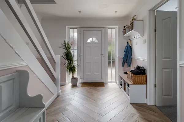 Lumley Road, Horley, Surrey, RH6
