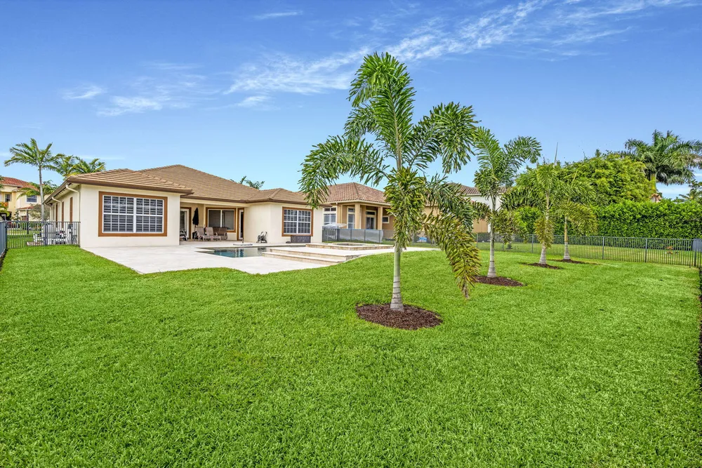 8750 Miralago Way, Parkland, FL 33076