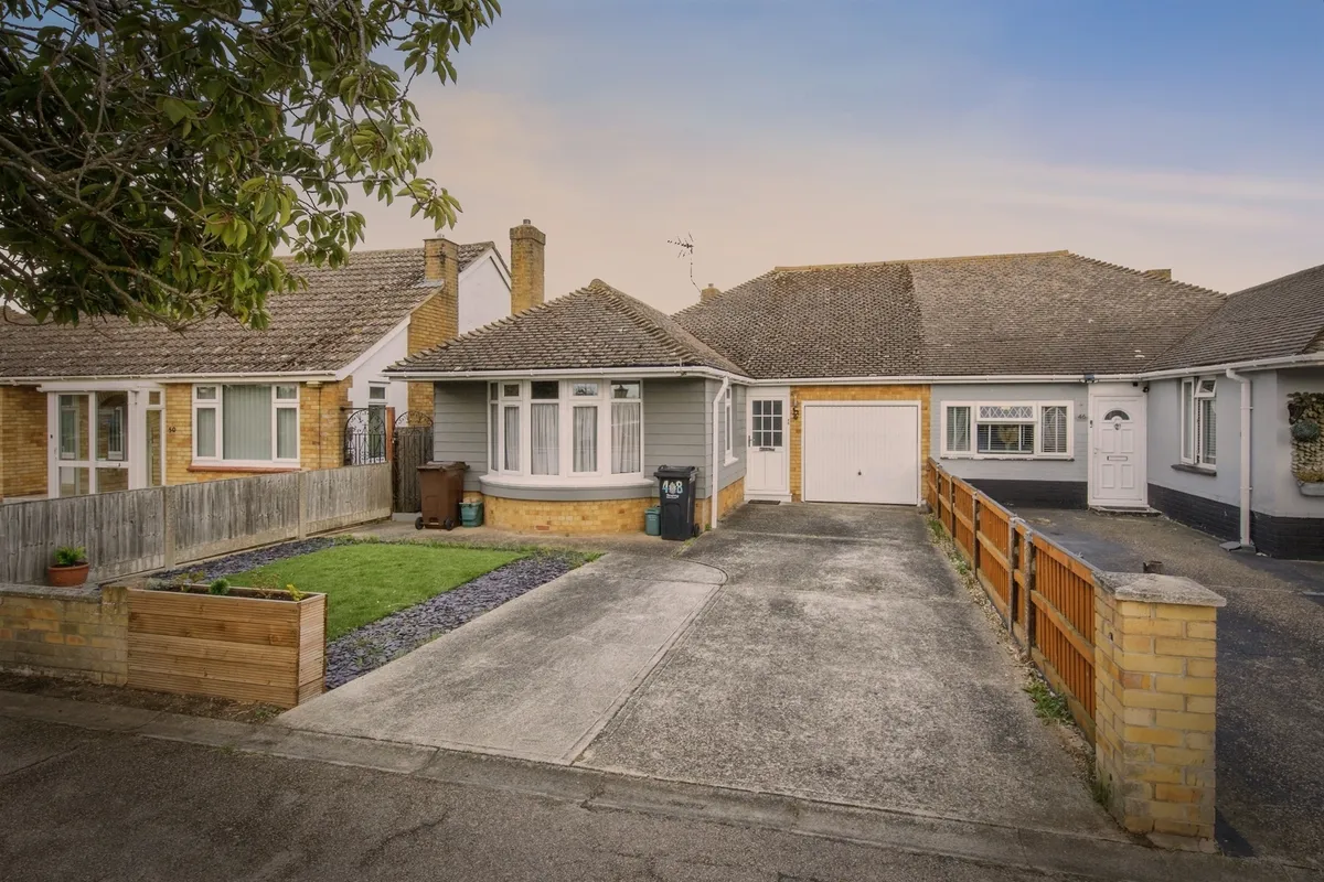 Cherry Tree Avenue, Clacton-On-Sea