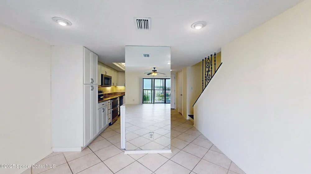 800 S Brevard Ave, Cocoa Beach, FL 32931
