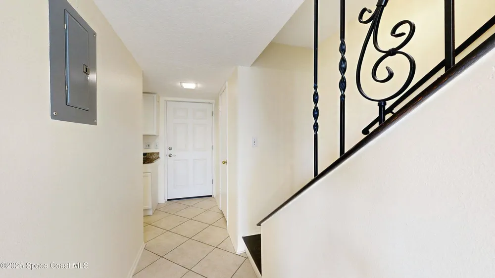 800 S Brevard Ave, Cocoa Beach, FL 32931