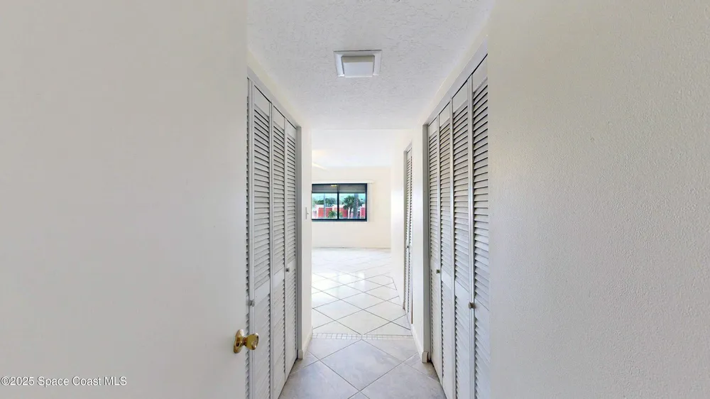 800 S Brevard Ave, Cocoa Beach, FL 32931