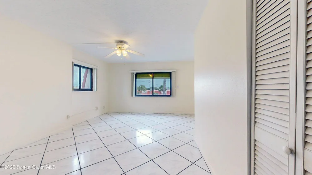 800 S Brevard Ave, Cocoa Beach, FL 32931