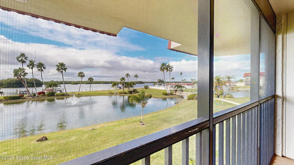 800 S Brevard Ave, Cocoa Beach, FL 32931