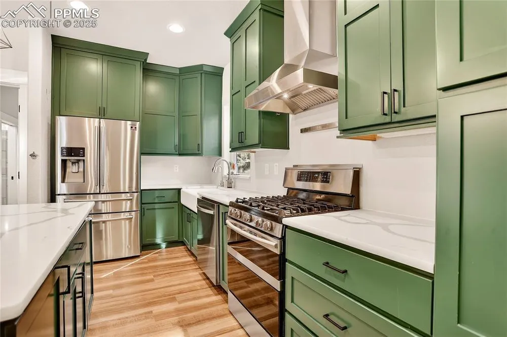 9920 Hodgen Rd, Colorado Springs, CO 80908