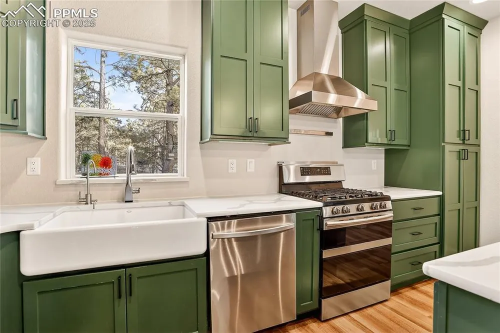 9920 Hodgen Rd, Colorado Springs, CO 80908