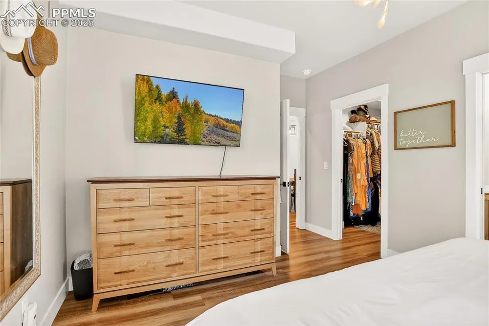 9920 Hodgen Rd, Colorado Springs, CO 80908