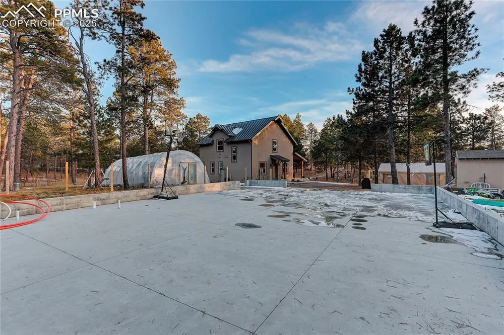 9920 Hodgen Rd, Colorado Springs, CO 80908