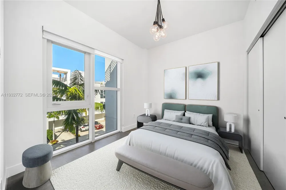 455 NE 39th St, Miami, FL 33137
