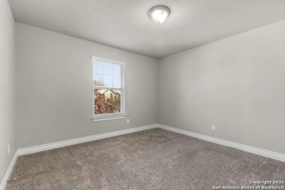 219 Lucchese St, San Antonio, TX 78253