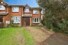 Beuzeville Avenue, Hailsham