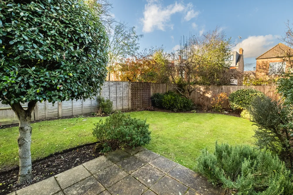 Greenham Road, London, N10