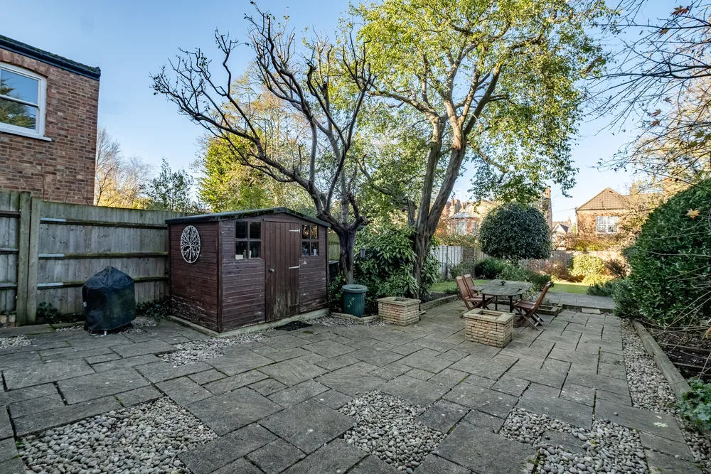 Greenham Road, London, N10