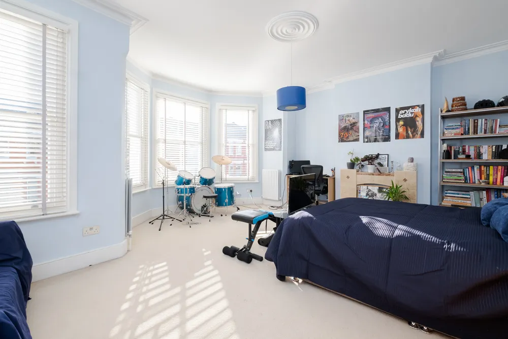 Greenham Road, London, N10