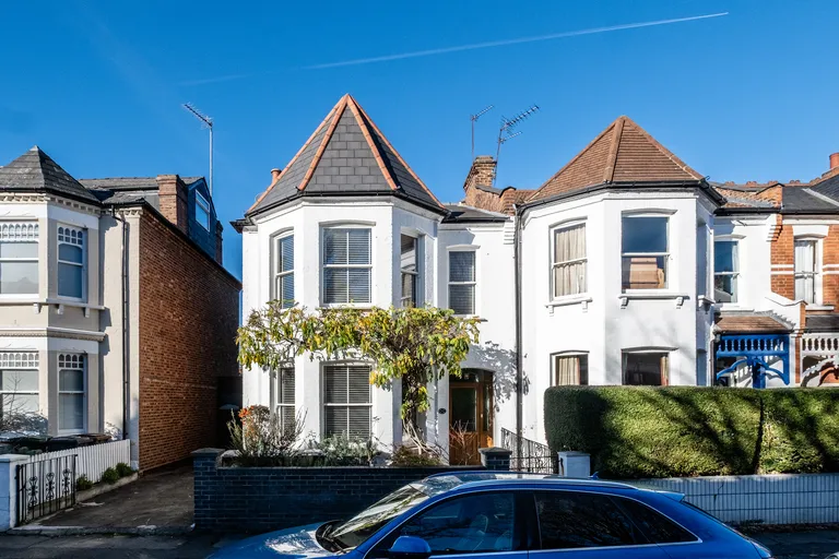 Greenham Road, London, N10
