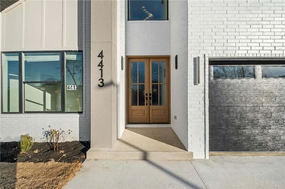 4413 S Vaughn Rd, Bentonville, AR 72713