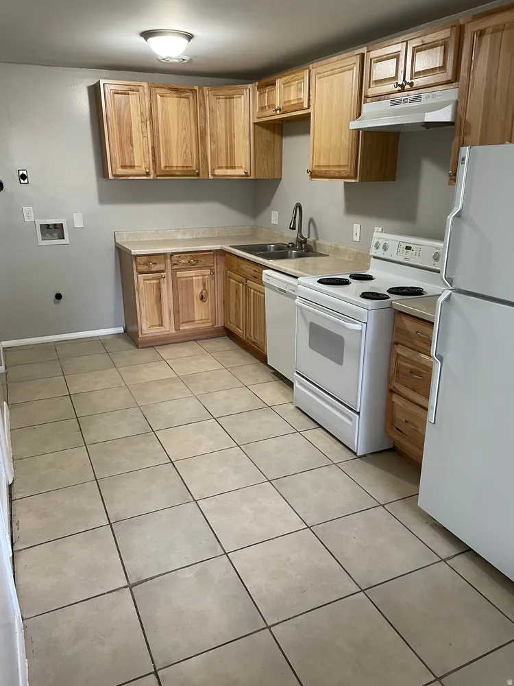 2129 N 250 W, Sunset, UT 84015