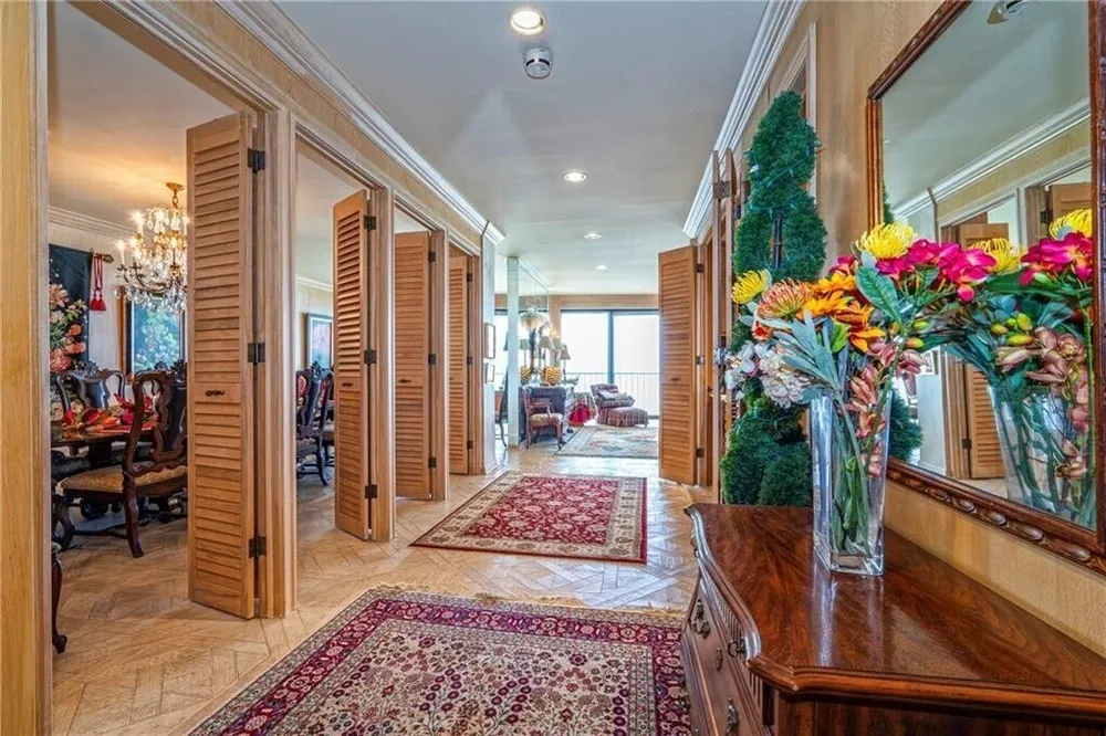 4500 Ocean Dr, Corpus Christi, TX 78412