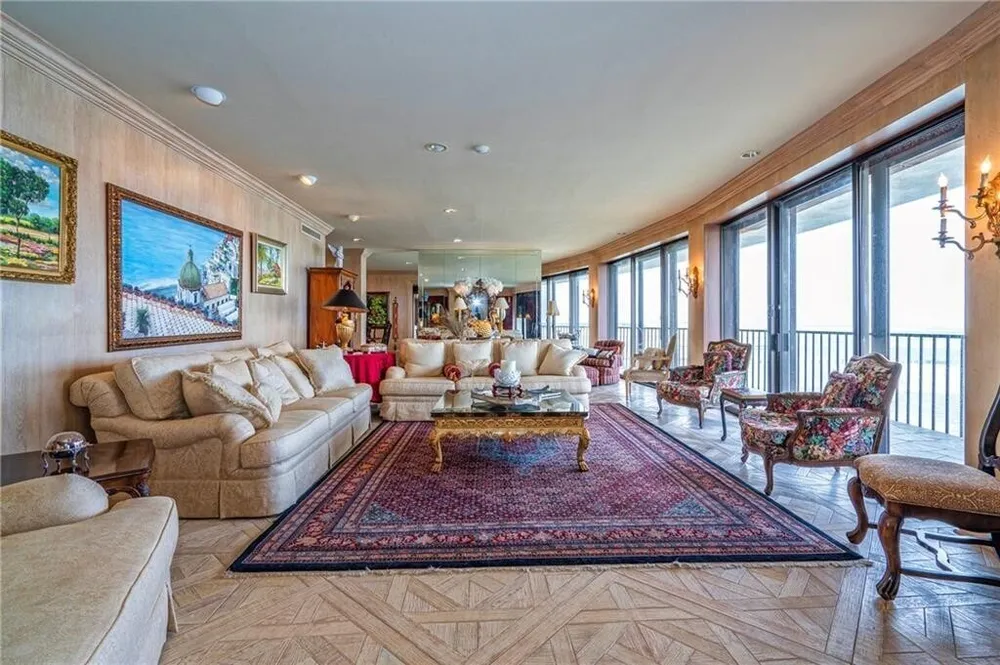 4500 Ocean Dr, Corpus Christi, TX 78412