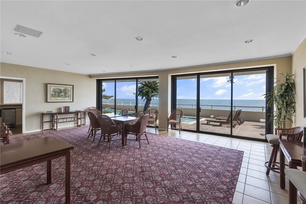 4500 Ocean Dr, Corpus Christi, TX 78412