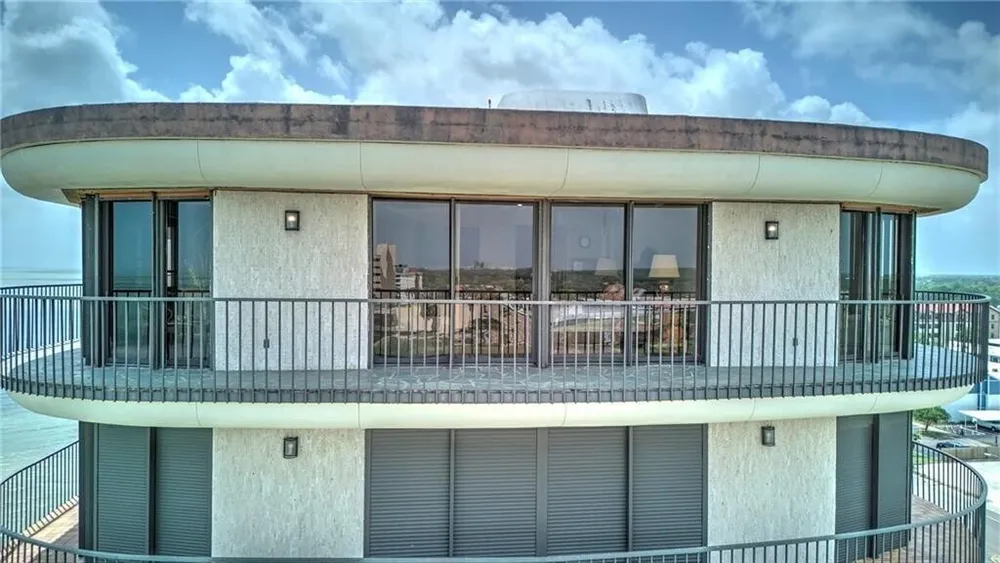 4500 Ocean Dr, Corpus Christi, TX 78412