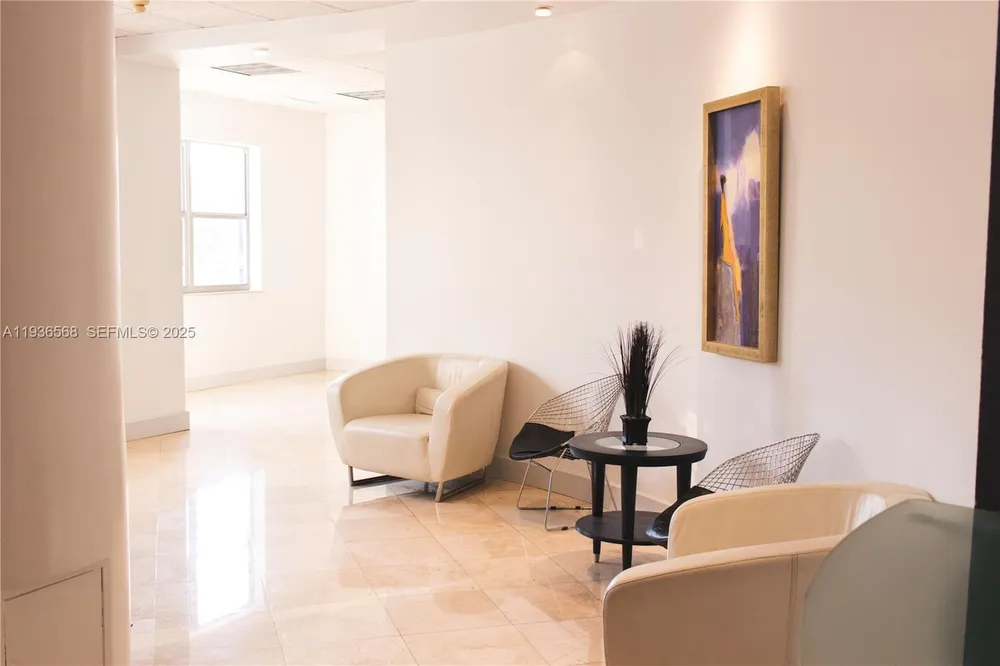 401 69th St, Miami Beach, FL 33141