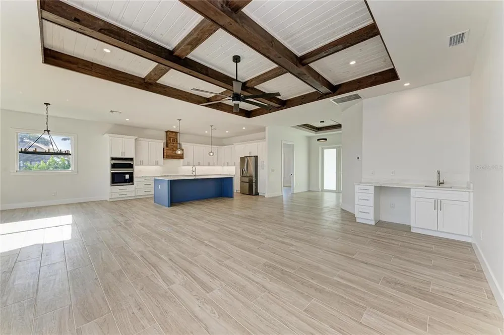 3564 Peace River Dr, Punta Gorda, FL 33983