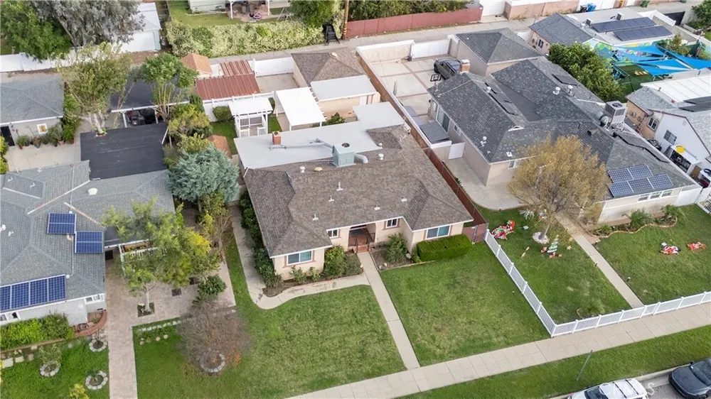 11018 Woodley Ave, Granada Hills, CA 91344