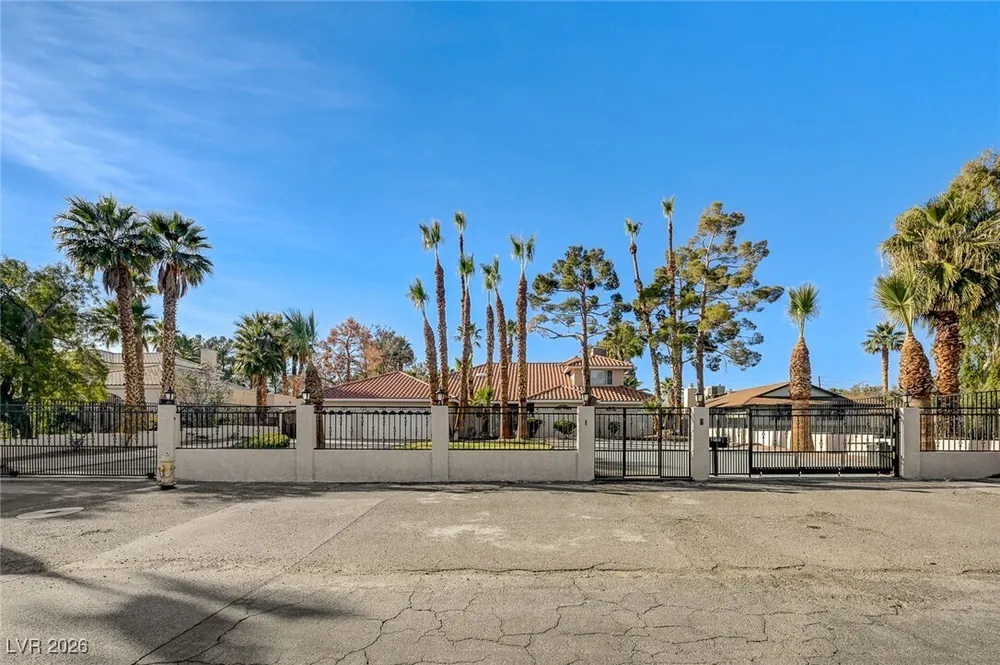2955 El Camino Rd, Las Vegas, NV 89146