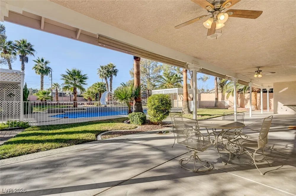 2955 El Camino Rd, Las Vegas, NV 89146