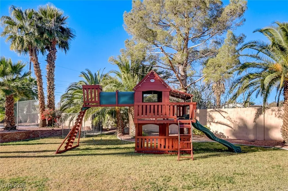 2955 El Camino Rd, Las Vegas, NV 89146