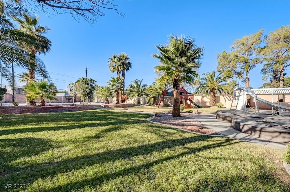 2955 El Camino Rd, Las Vegas, NV 89146