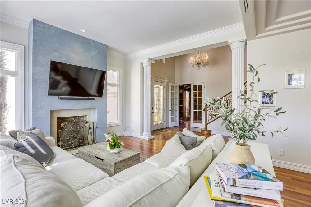 9053 Opus Dr, Las Vegas, NV 89117