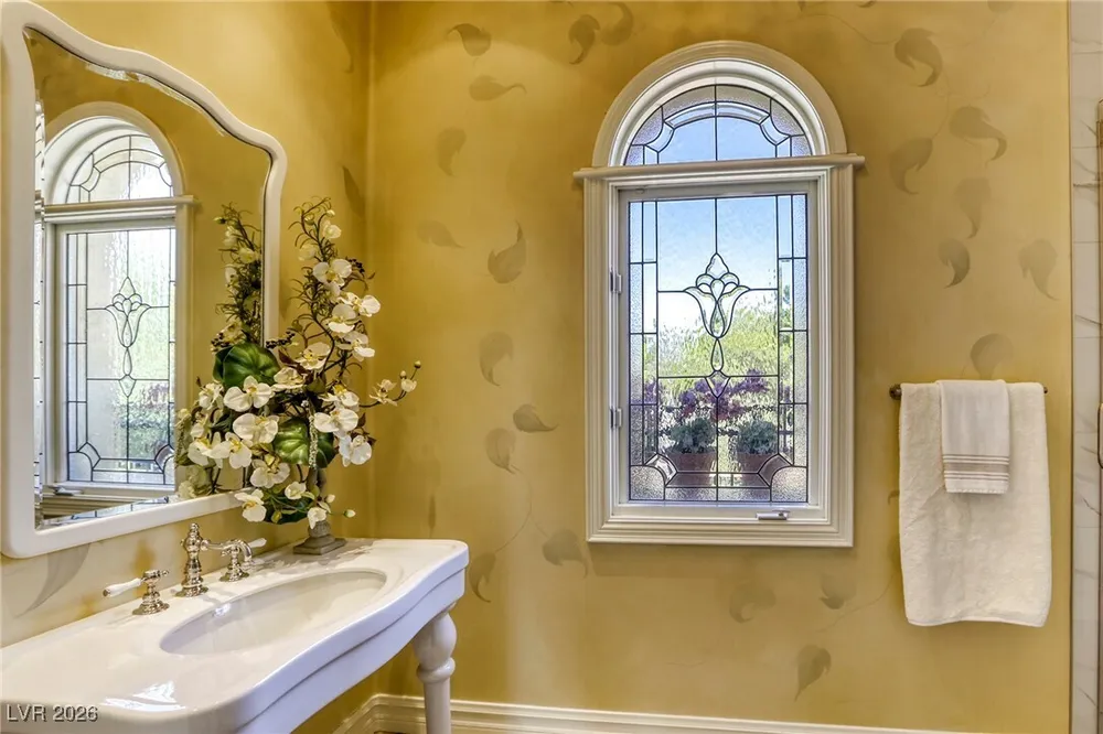 9053 Opus Dr, Las Vegas, NV 89117