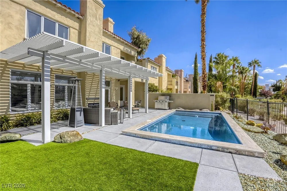 9053 Opus Dr, Las Vegas, NV 89117