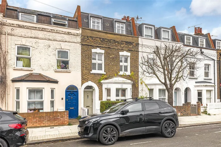 Knowsley Road, London, SW11