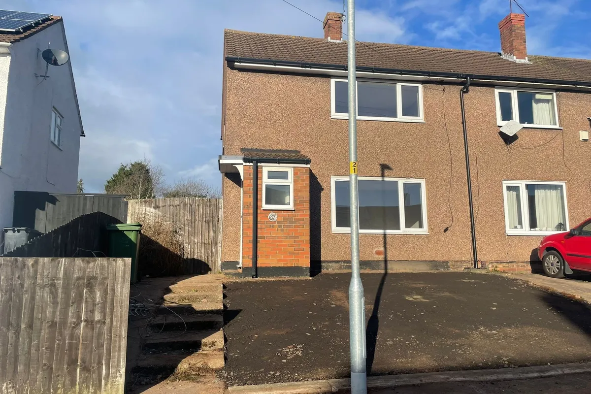Broom Crescent, Kidderminster