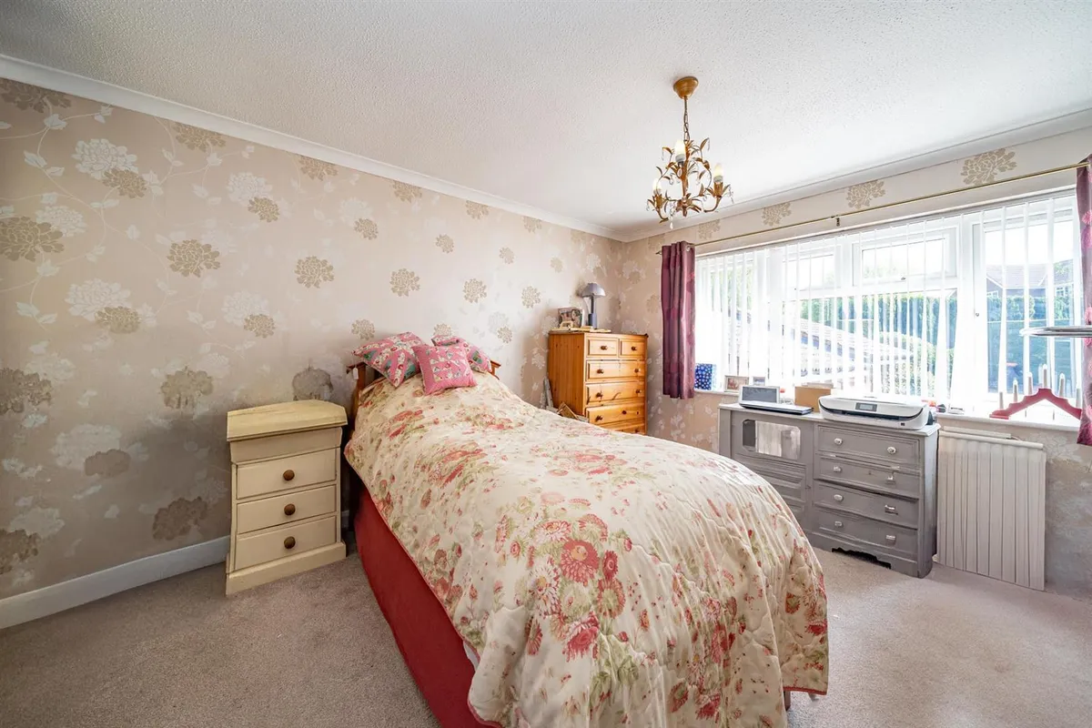 Holywell Road, Studham, Bedfordshire, LU6 2PD