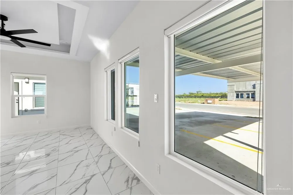 1317 N 4th Ave, Edinburg, TX 78541