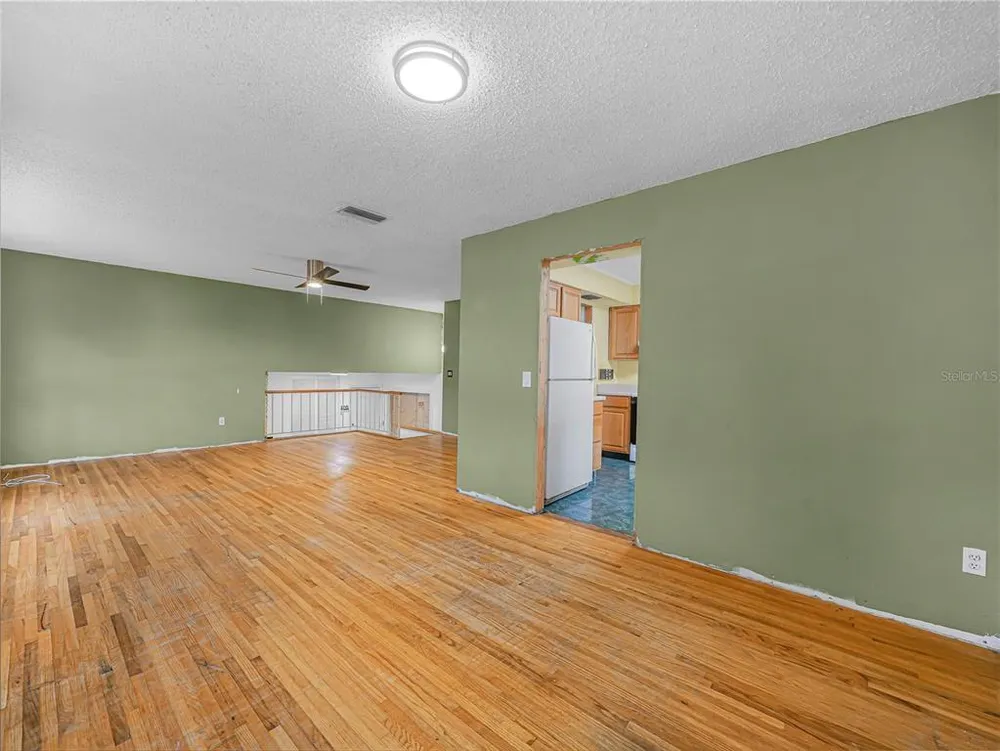 129 Lake Otis Rd, Winter Haven, FL 33884