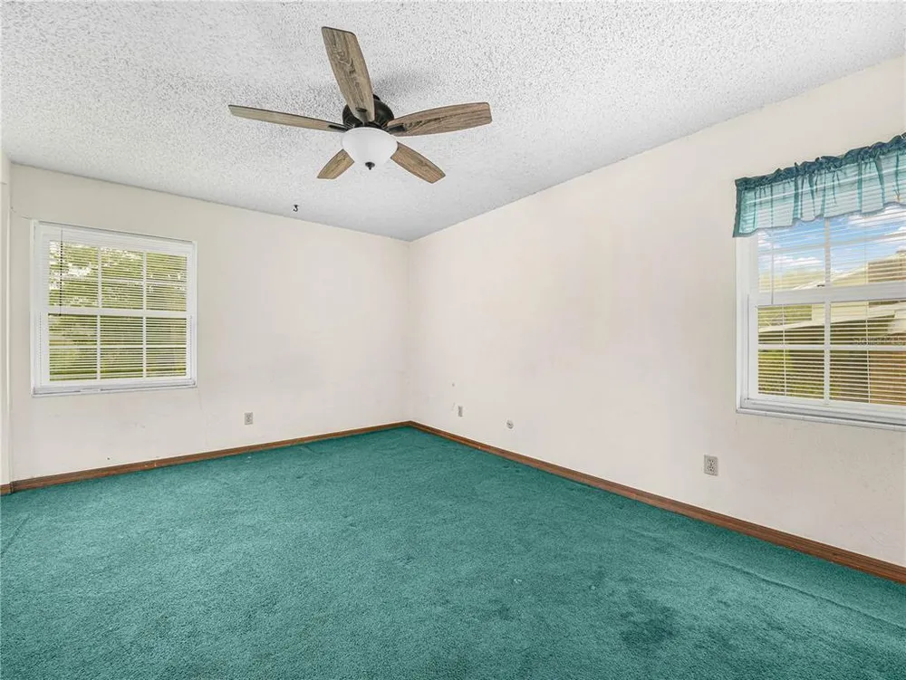 129 Lake Otis Rd, Winter Haven, FL 33884