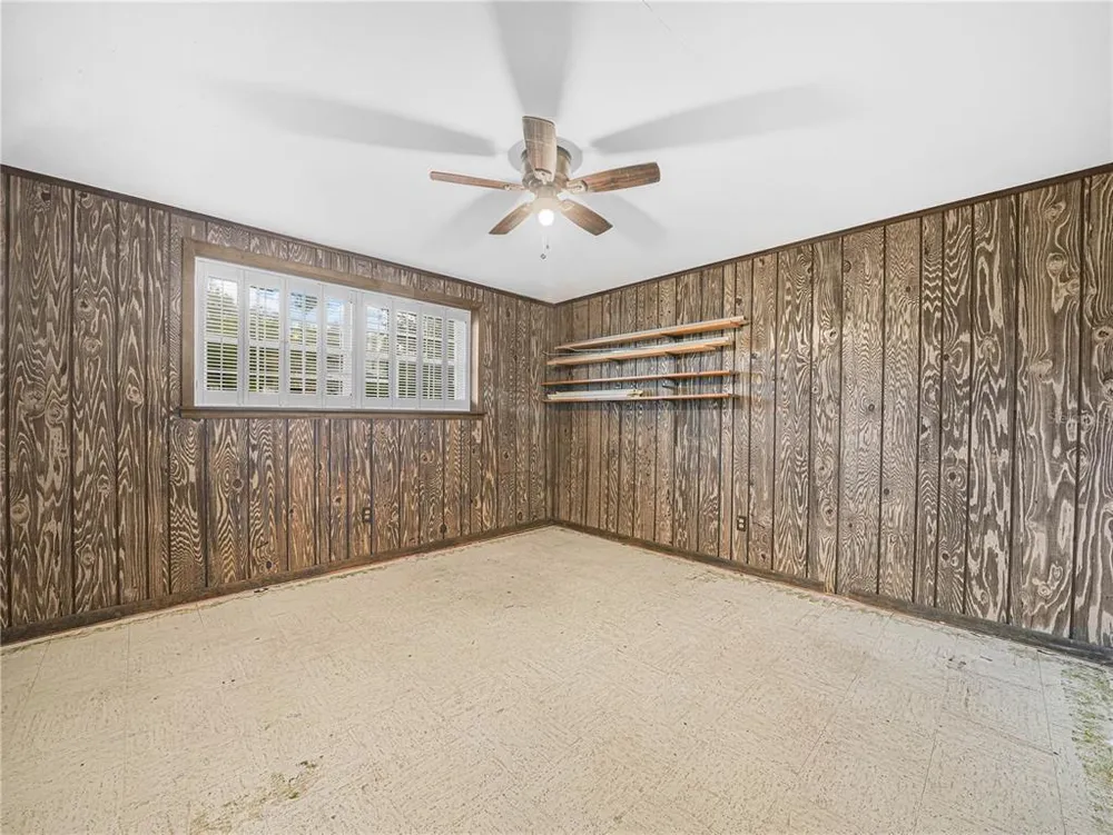129 Lake Otis Rd, Winter Haven, FL 33884